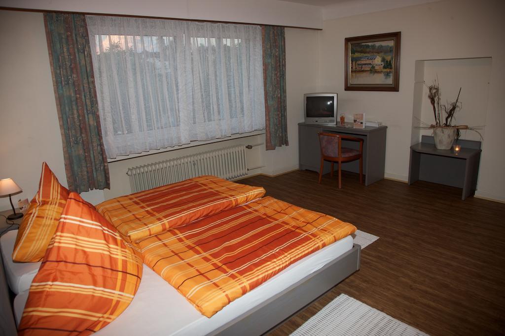Auberge Du Chateau Stadtbredimus Chambre photo